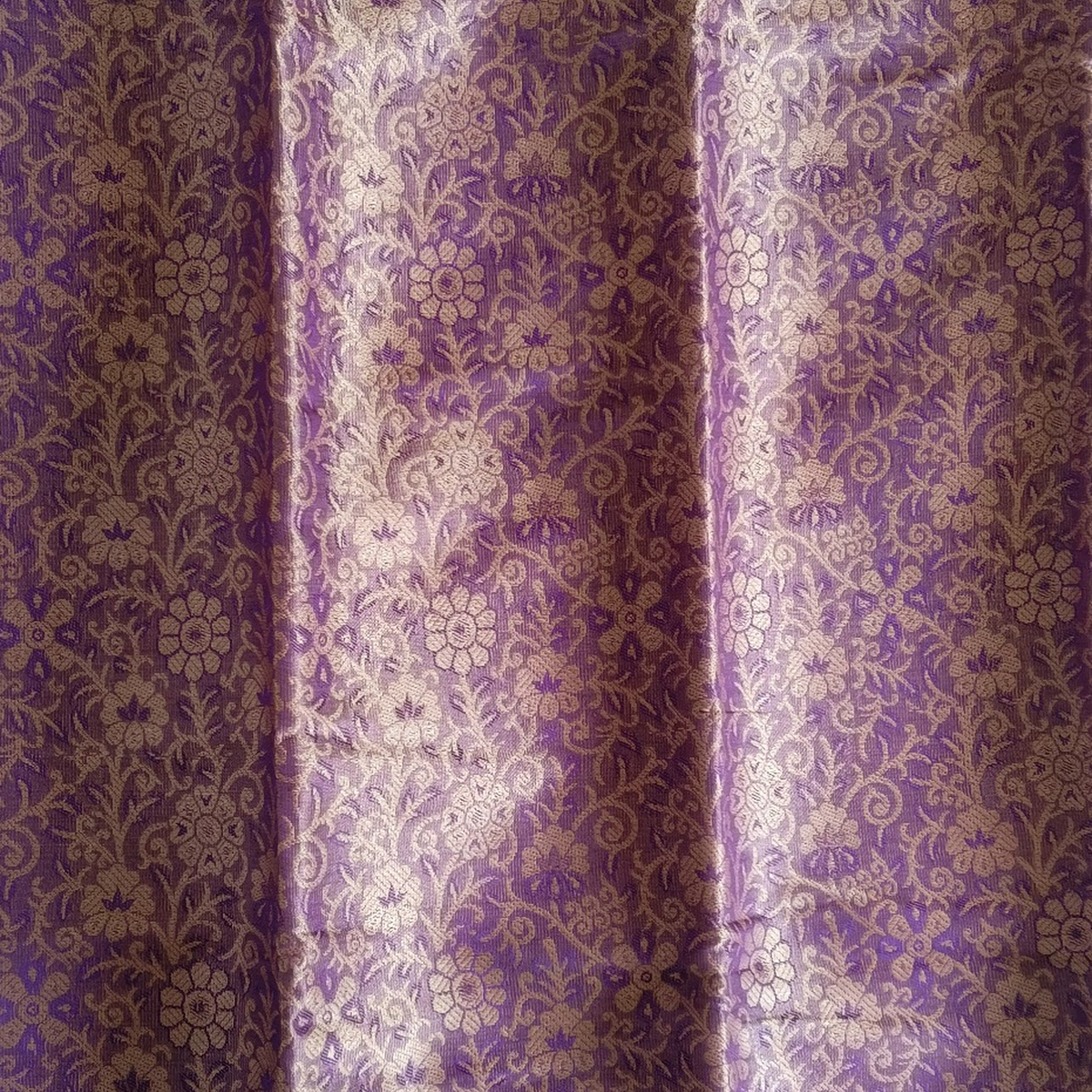 Elegant Royal Purple Kanchipuram Silk Saree with Gold Brocade
